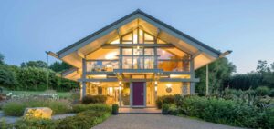 Voordeur-voorkant-woning